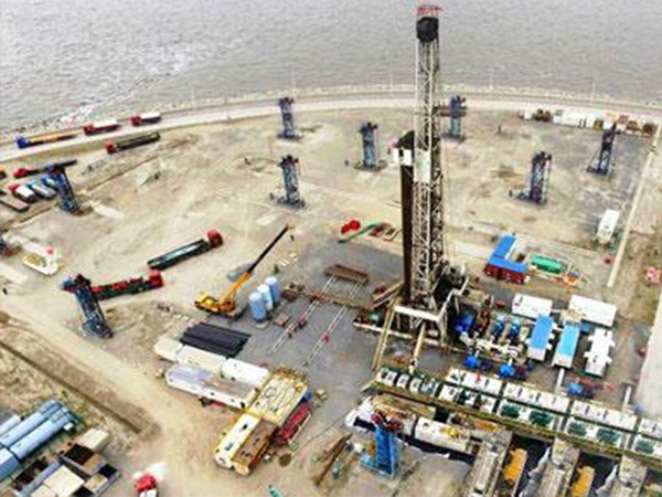 �ҹ����ϴ�����Ⱥ�׿��¾�����